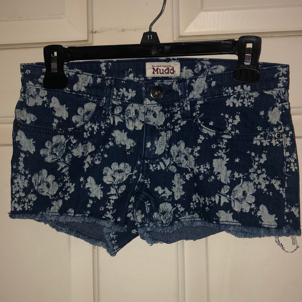Mudd denim shorts with floral pattern •sz 0